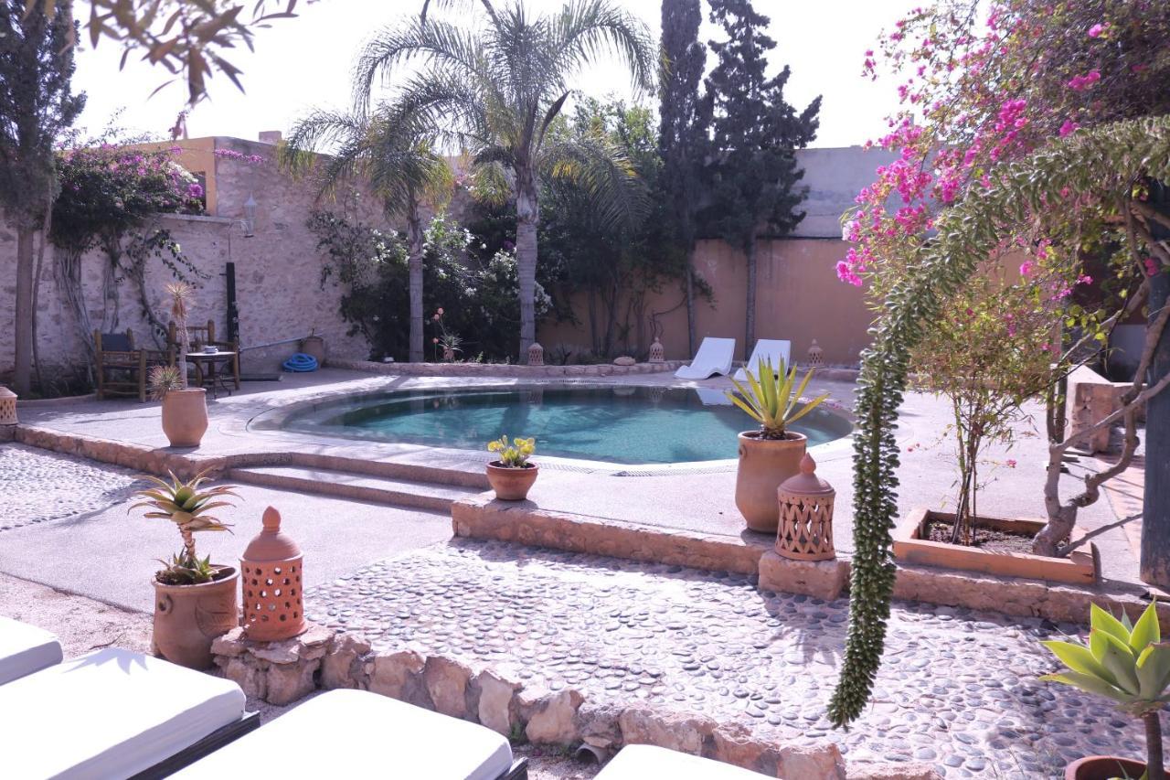 Villa Grenadine เอสเซาอิรา ภายนอก รูปภาพ
